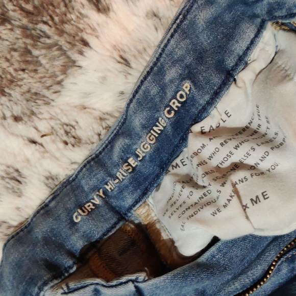 American Eagle Distressed Jegging - Picture 7 of 7